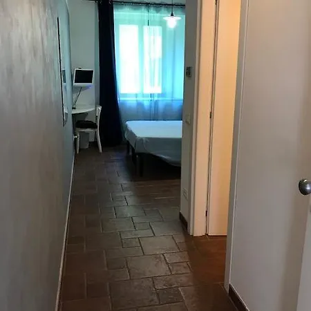 Due Piu Due فندق مبيت وإفطار Torre Boldone