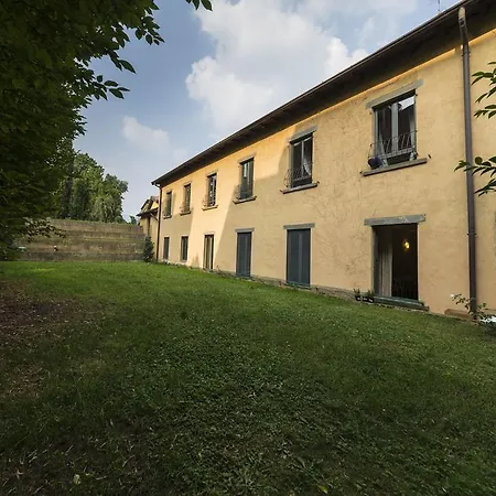 Due Piu Due Bed & Breakfast Torre Boldone